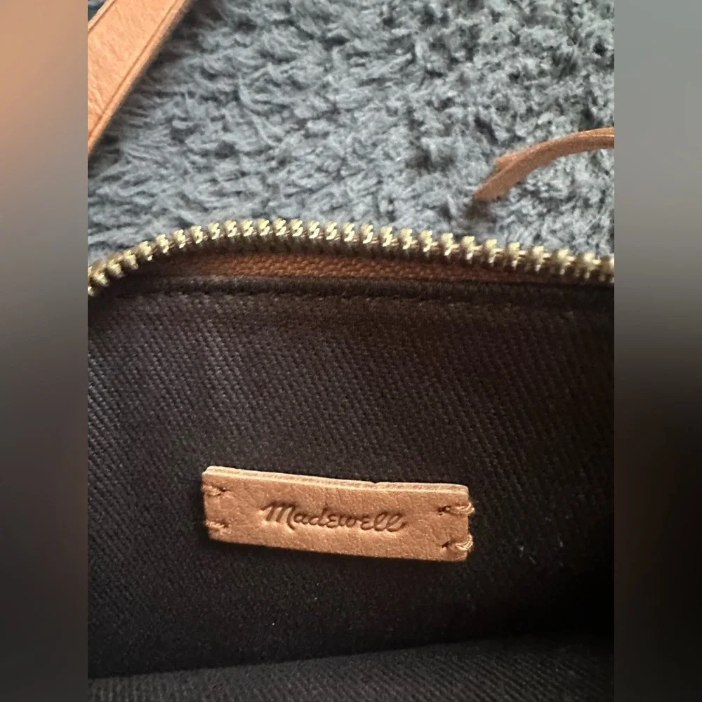 Madewell The Simple Pouch Belt Bag Rainbow Stripe Edition - Picture 3 of 3